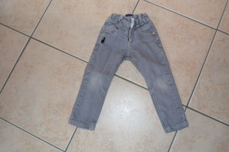 pantalon "Creeks" 3€